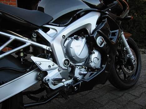Yamaha FZ6S Fazer (Solgt) billede 8