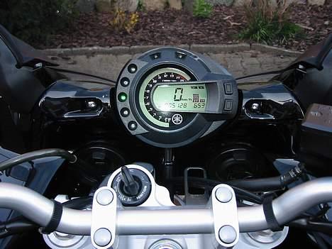 Yamaha FZ6S Fazer (Solgt) billede 10