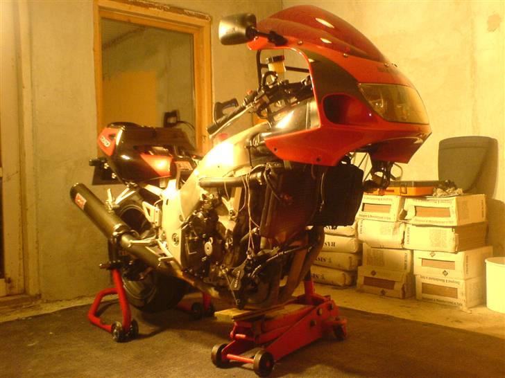 Suzuki GSXR 600 SOLGT billede 4