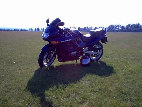 Suzuki GSX750F (SOLGT) billede 7