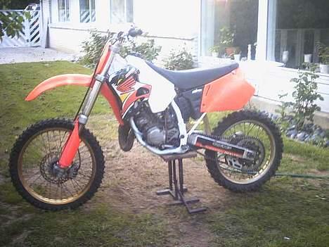 Yamaha R1 - Min crosser fik også lige sneget sig med billede 15