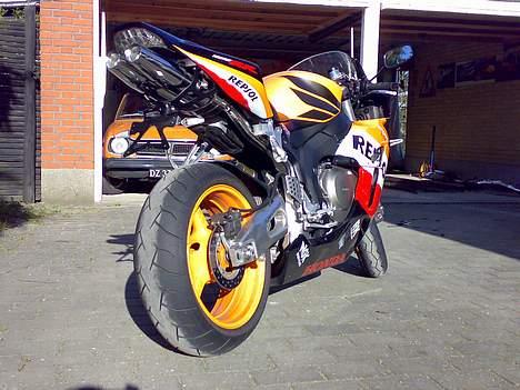 Honda CBR 1000RR Repsol billede 5
