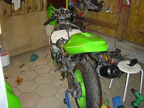 Kawasaki ZX6R Baneracer *solgt* billede 6
