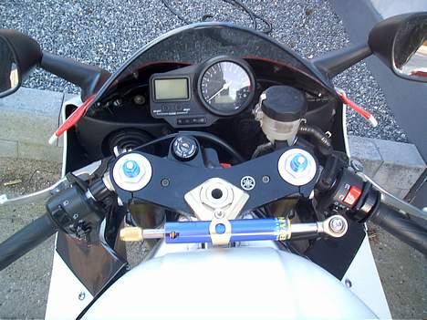 Yamaha YZF R1 *solgt* billede 9