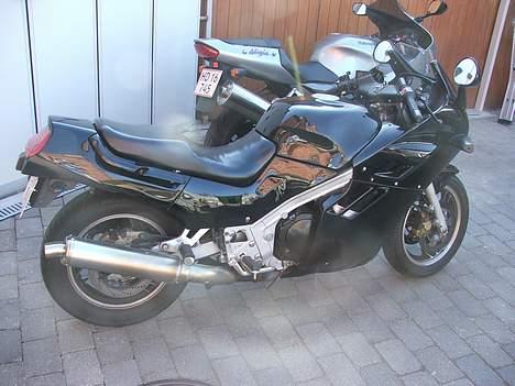 Suzuki GSX1100F billede 1