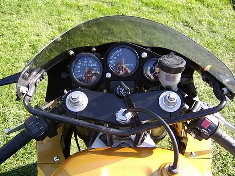 Suzuki Gsx-r 400 (Solgt) billede 9