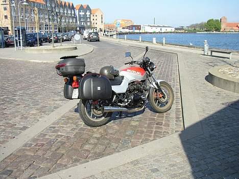 Suzuki gs 650 katana - på havnen i korsør billede 2