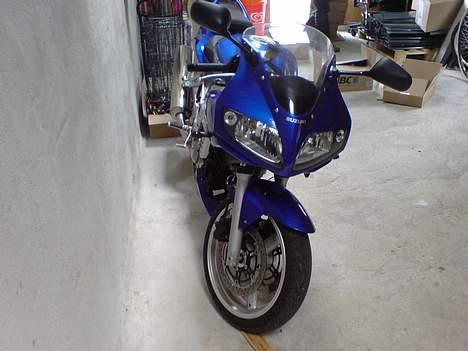 Suzuki Sv650s ( SOLGT ) billede 3