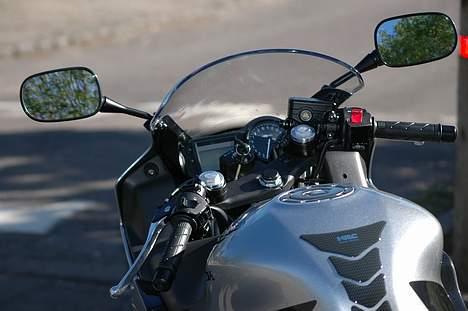 Honda CBR600F *solgt* billede 4