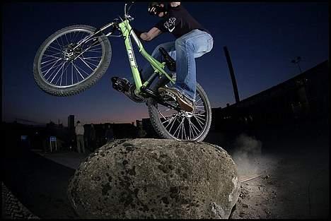 Aprilia Pegaso 650 - Det er så Rugbrødskværnen ;) billede 6