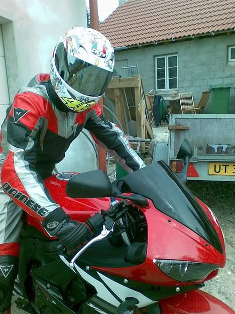 Yamaha YZF R6 (solgt) billede 9