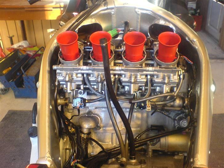 Suzuki GSXR 600 SOLGT billede 8