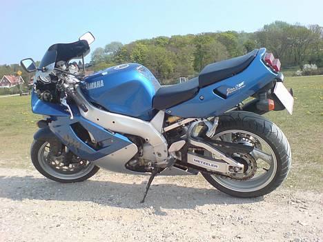 Yamaha YZF 750 R **Solgt**  billede 6