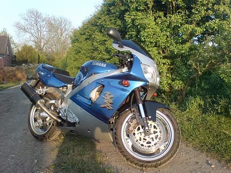 Yamaha YZF 750 R **Solgt**  billede 8