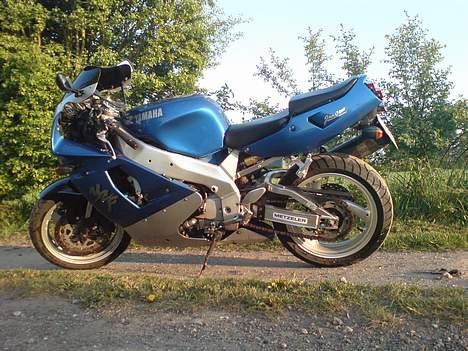 Yamaha YZF 750 R **Solgt**  billede 10