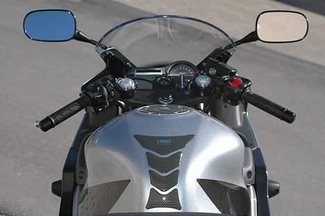 Honda CBR600F *solgt* billede 8