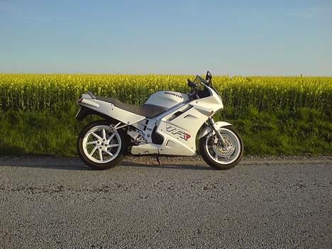 Honda VFR 750 billede 14