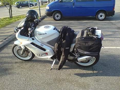 Honda VFR 750 billede 17