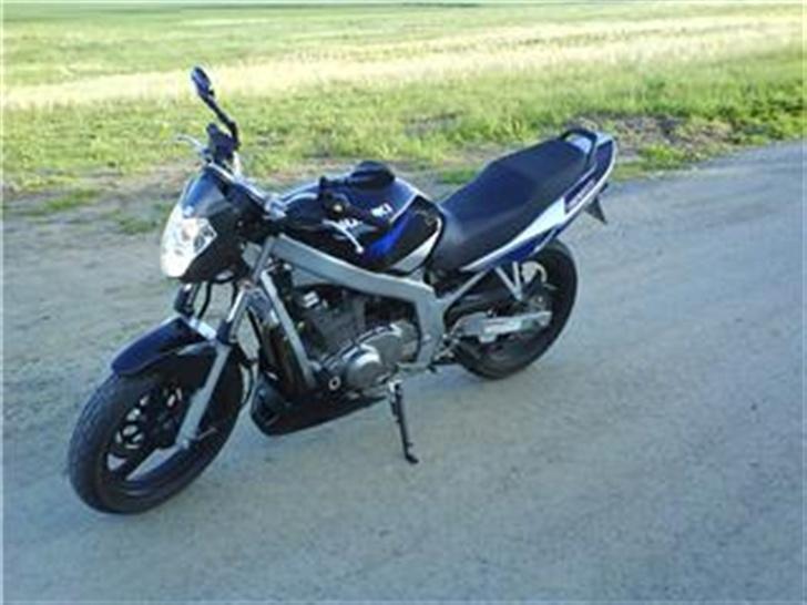 Suzuki GS 500 E - SOLGT billede 6