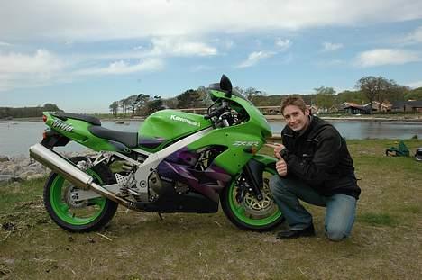 Kawasaki ZX9R - Solgt - - En rigtig mandemaskine billede 8