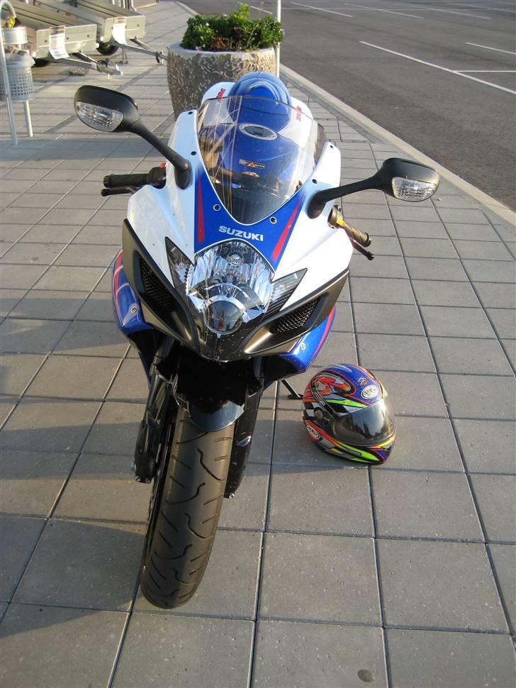 Suzuki GSX 750 R (solgt) billede 4