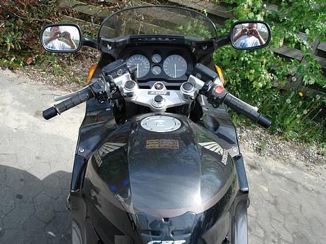 Honda cbr1000f sc24...SOLGT billede 6