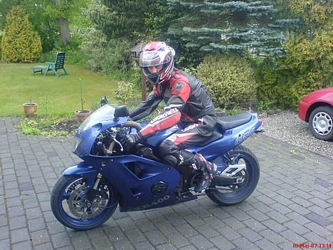 Kawasaki ZXR 400 Ninja - Så mangler vi bare noget solskin! billede 1