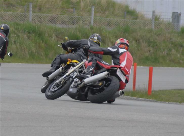 Ducati Monster 900 - Solgt billede 7
