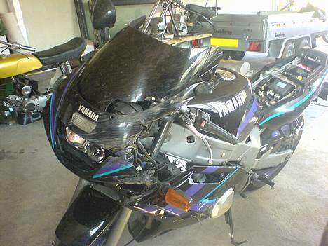 Yamaha FZR 600 [SOLGT] billede 5