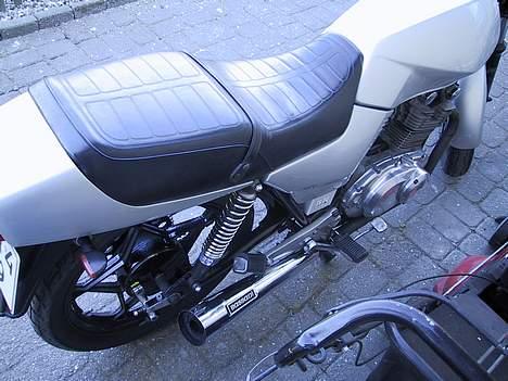 Suzuki gs450e billede 1