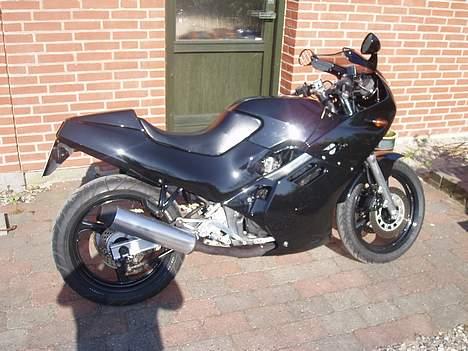 Suzuki Gsx-r 250 (Solgt) billede 2