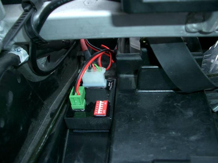 Suzuki GSX-R 750 K1 "solgt" - Speedohealer installeret. billede 17