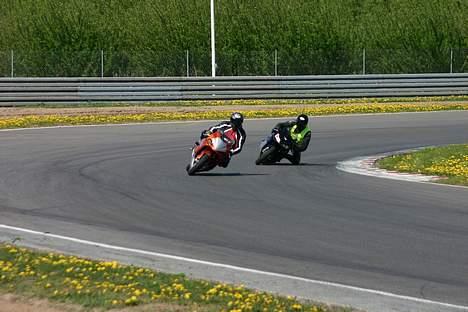 Honda CBR1000RR - SOLGT - Det kan ikke gå galt (- jeg har jo gul sikkerhedsvest på?) billede 13