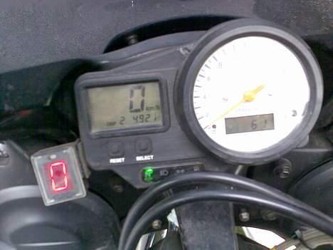 Yamaha YZF R6 billede 8