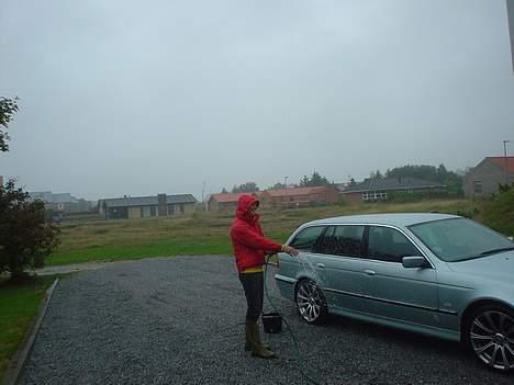 Yamaha R6  *** SOLGT*** - Sådan ser jeg altså ud når jeg vasker min bil i regnvejr... jeg kan ikke gøre ved det :-) billede 5