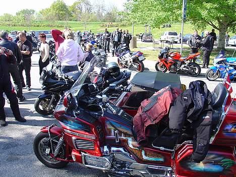 Kawasaki ZZr 600 - Lige ét mere fra Jule-turen med lille Kawa i baggrunden.. (-: billede 11