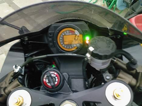 Kawasaki zx10r - Fik den ved 6000km :-) billede 3