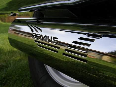 Suzuki VZ 800 Marauder - Remus potter, der er dælme lyd i. billede 5