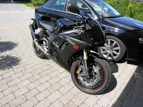 Yamaha YZF-R6 - Første dag efter den blev hentet hos forhandleren, august 2006 billede 4