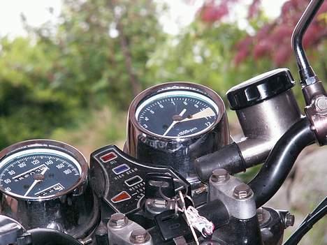 Honda CB400F SOLGT - Nye instrumenter billede 3