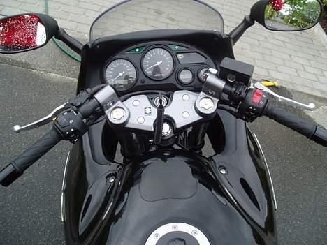 Suzuki GSX 750 F billede 10