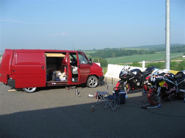Suzuki Gsx-r 600 "Bane cykel" - En herlig morgen på Sachsenring.. billede 10