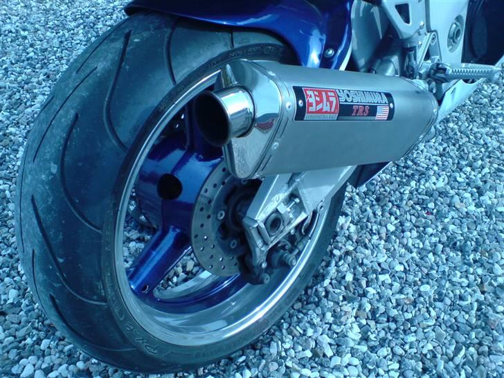 Suzuki GSXR 750 SRAD (solgt) billede 5