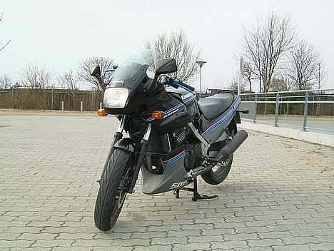 Kawasaki GPz500 billede 3