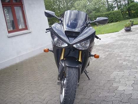 Kawasaki zx6r (SOLGT) - overvejer noget xenon her billede 3