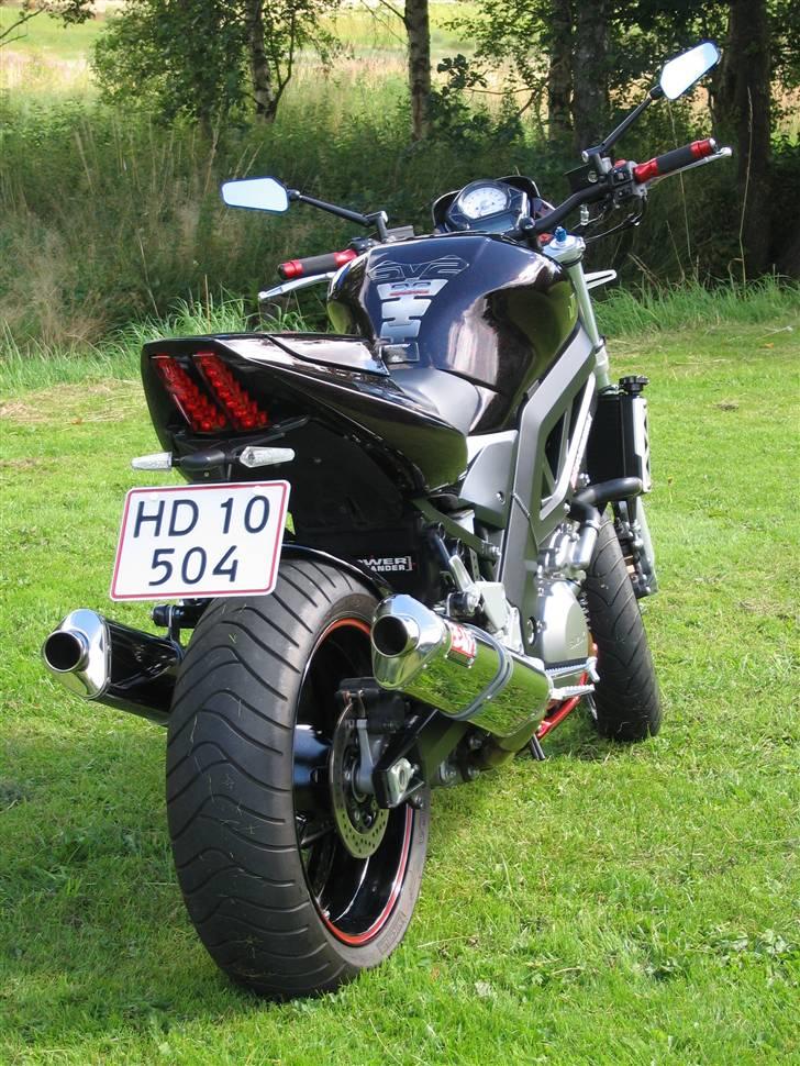 Suzuki SV 1000 " SOLGT " billede 15