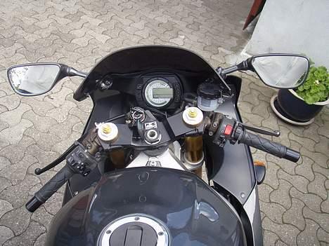 Kawasaki zx6r (SOLGT) billede 6