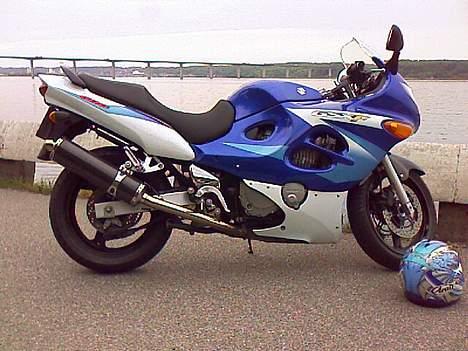 Suzuki GSX 600 F billede 1