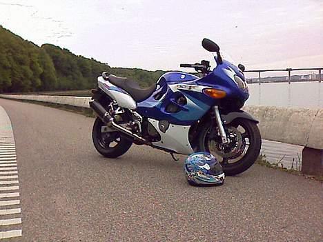 Suzuki GSX 600 F billede 11
