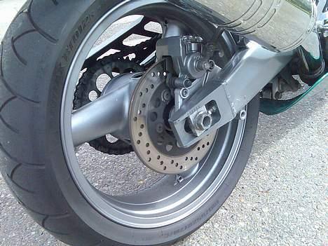 Kawasaki zx9r billede 7